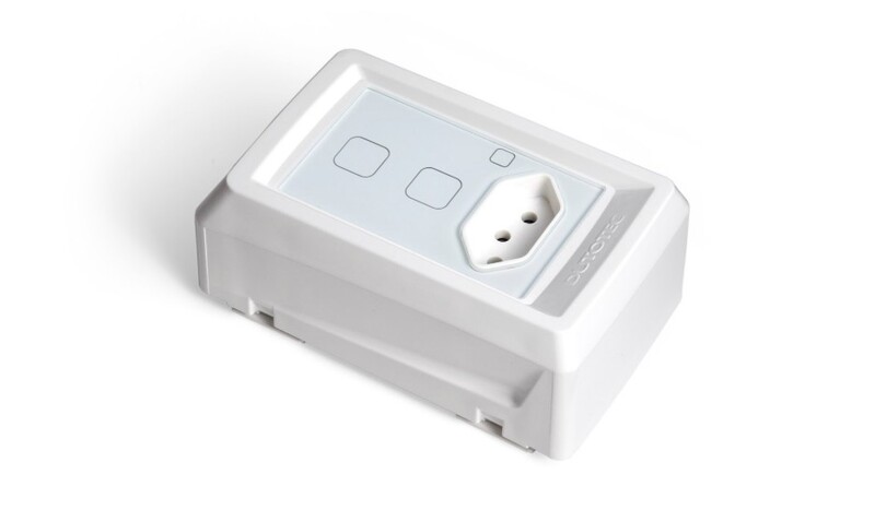 Porta equipamentos branco com tomada e interruptor touch da Dutotec